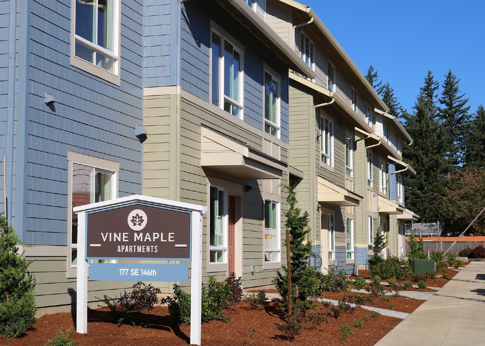 vine-maple-apartments Image 1