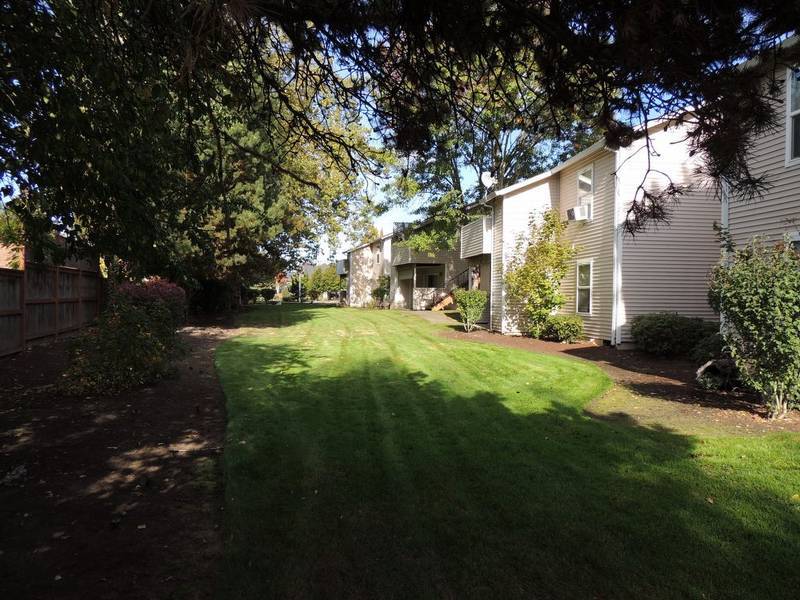aspen-grove-apartments Image 1