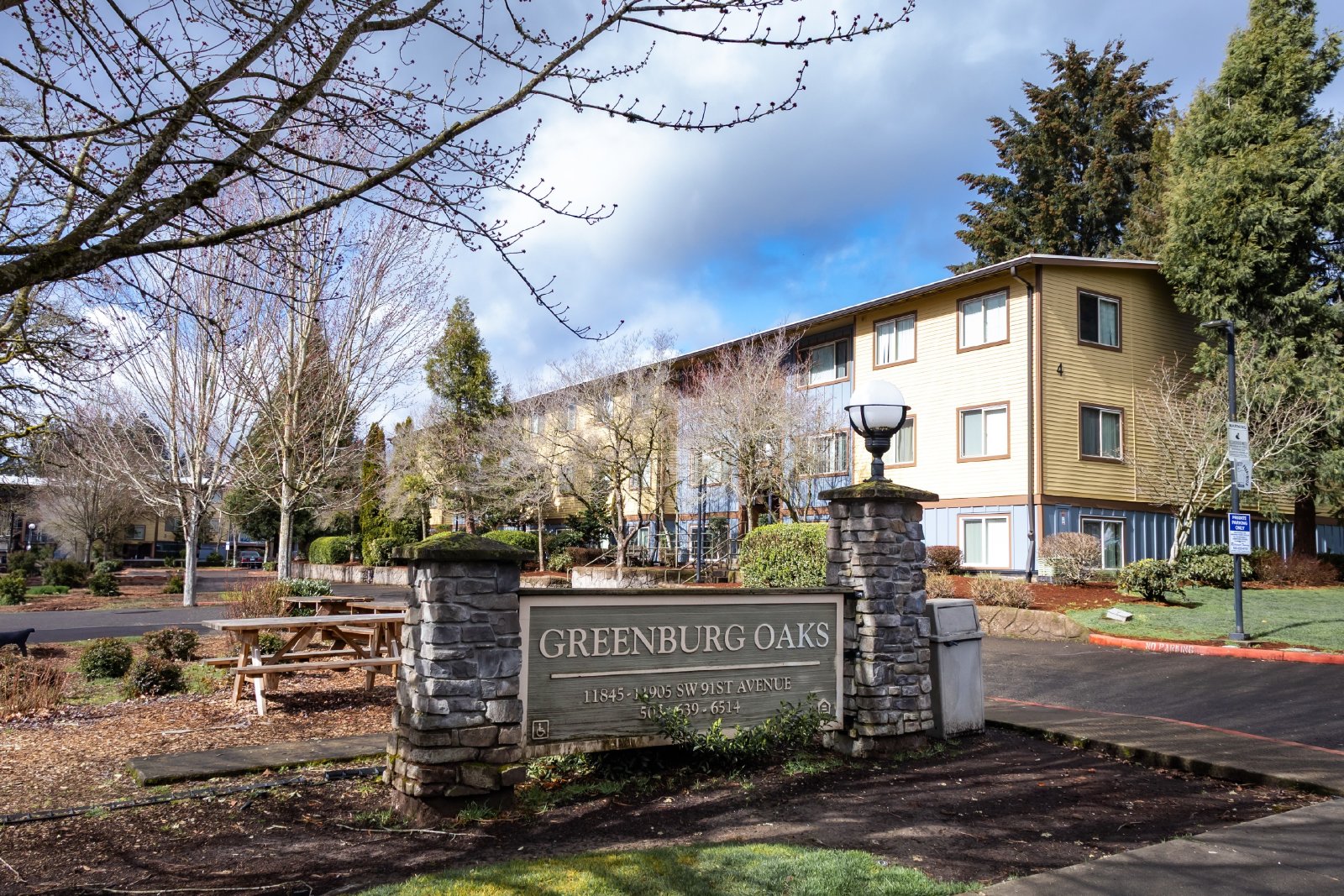 greenburg-oaks Image 1