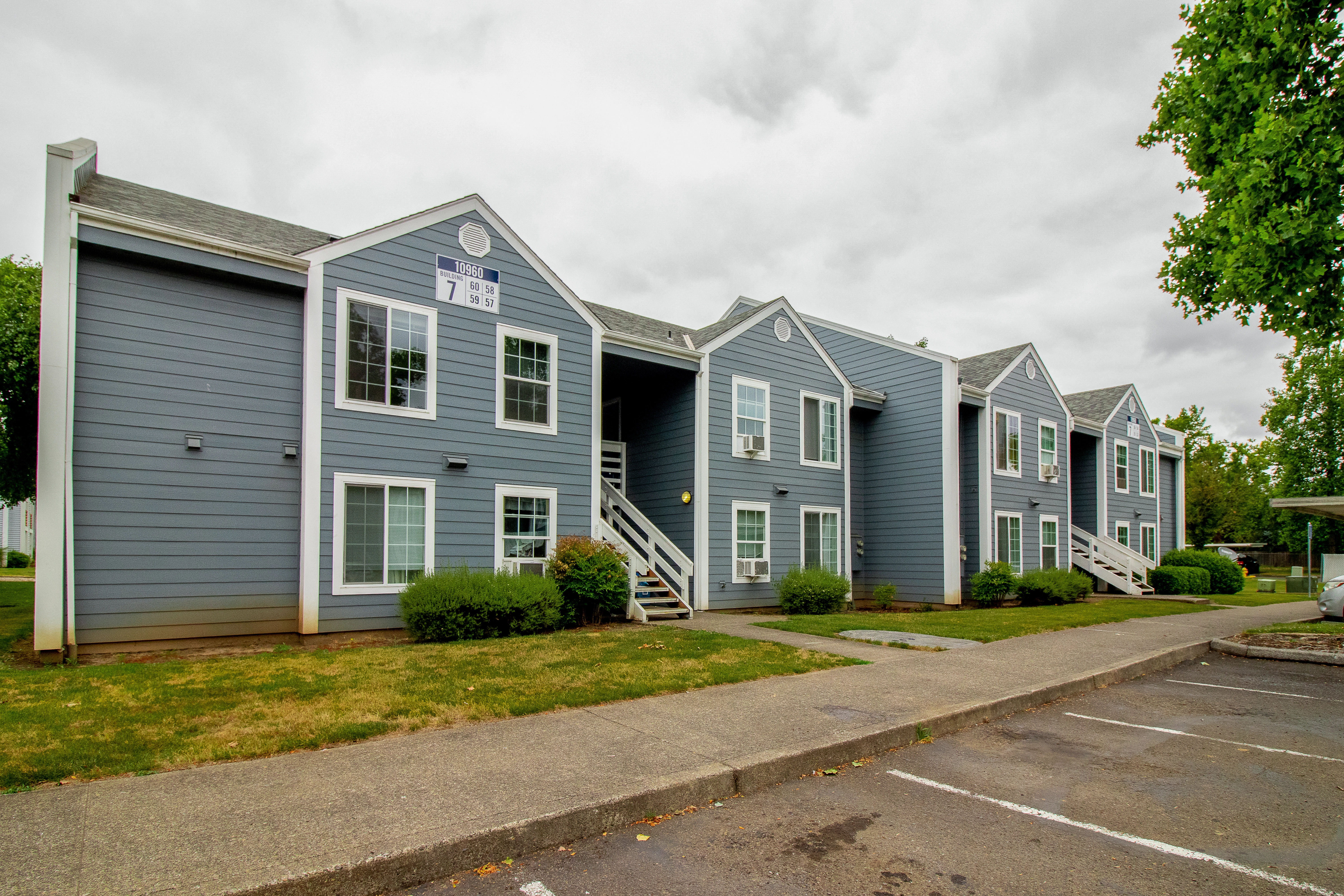 Autumn Park Apartments