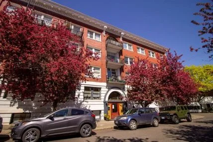 Chesterbury Apartments