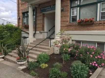 Jefferson Plaza Apartments